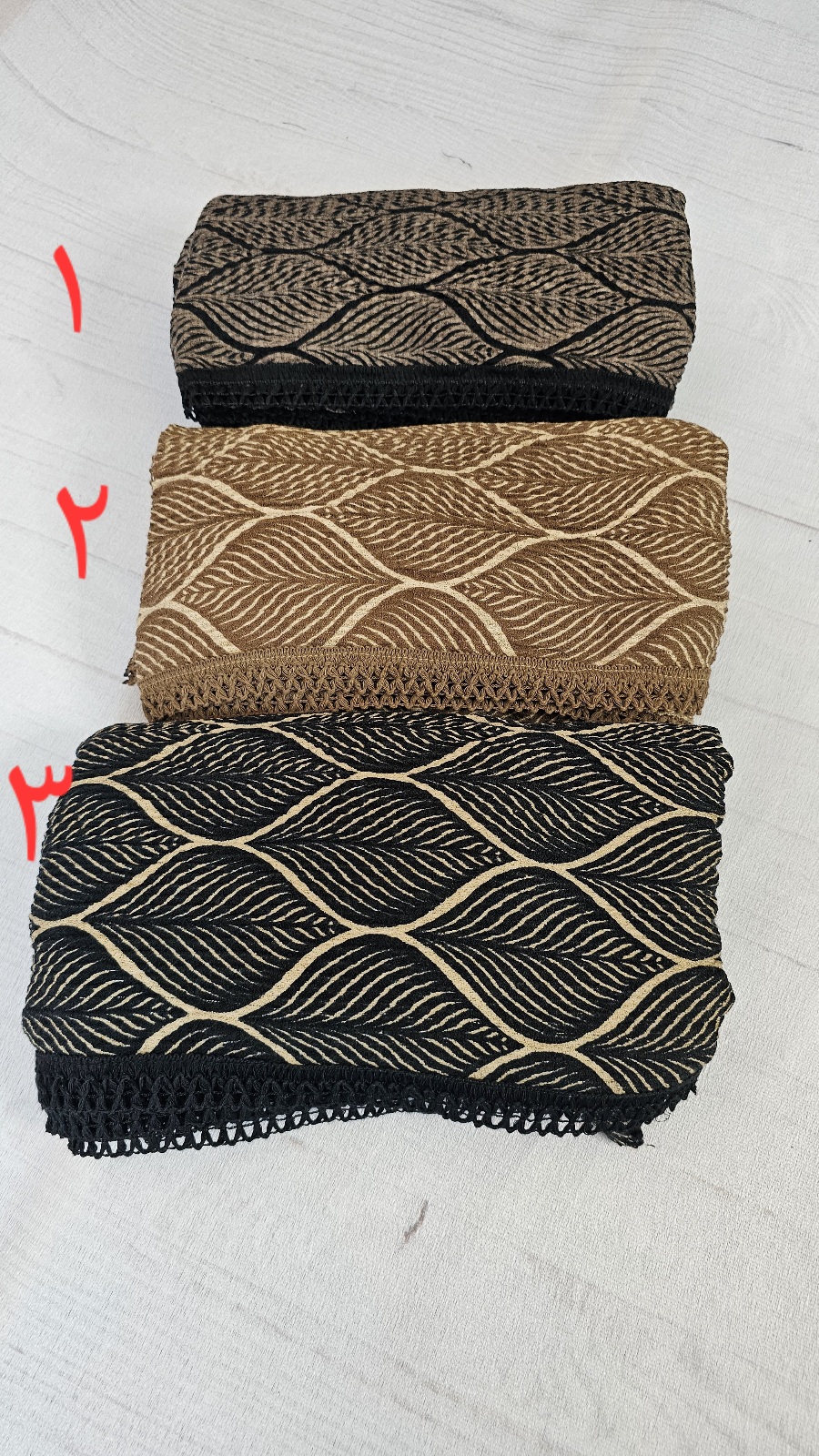 شال پلیسه نخی طرح برگ دور گیپور قواره 60*190