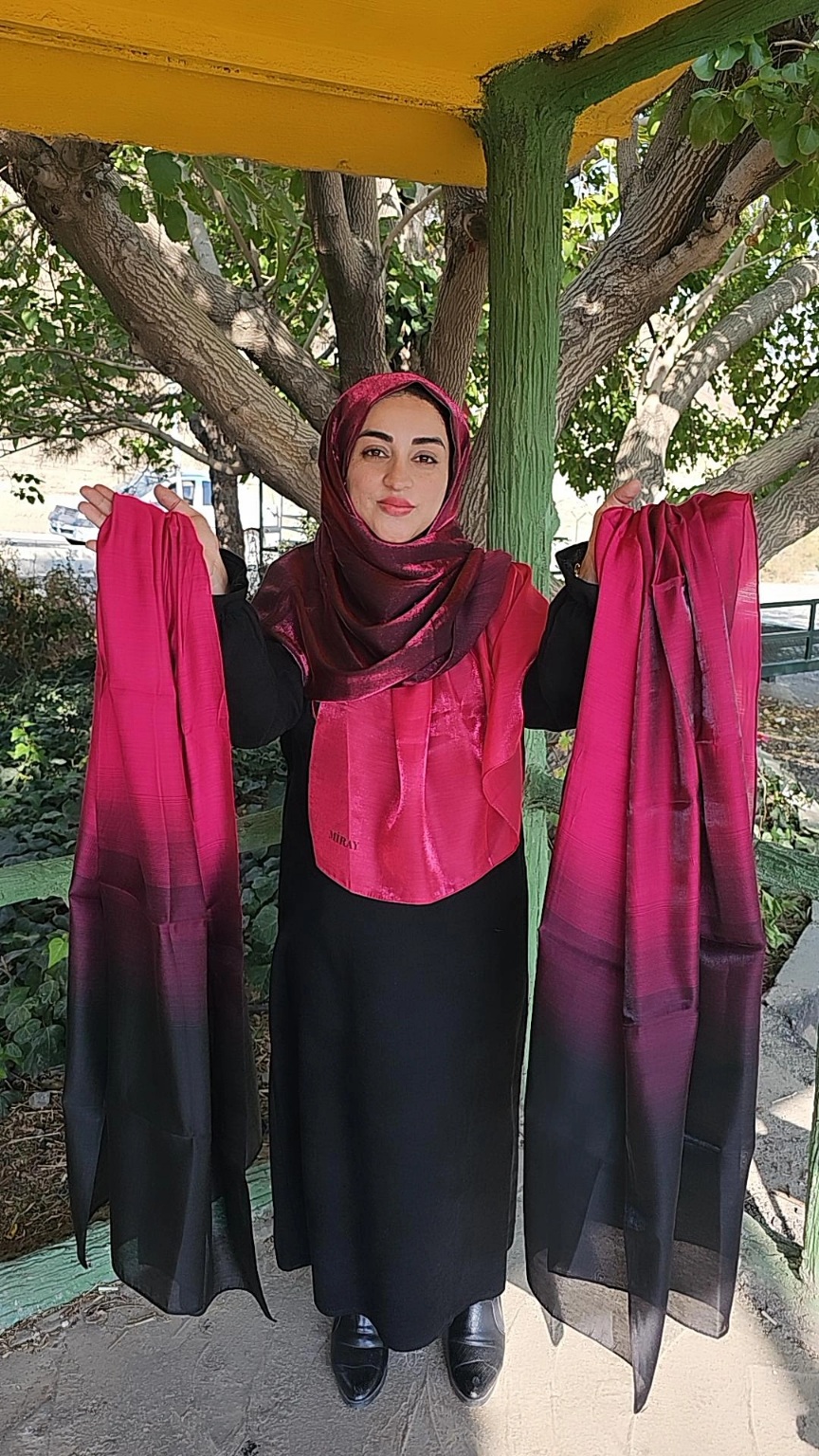 شال نخ ویسکوز میرال ترک طیفی براق قواره 80*190