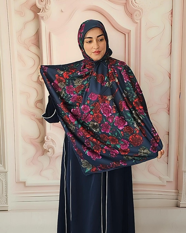 روسری ابریشم توییل  قواره بزرگ دور دوخت